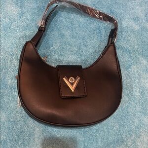 (NWT) Chic Black Vegan Leather Shoulder Bag
